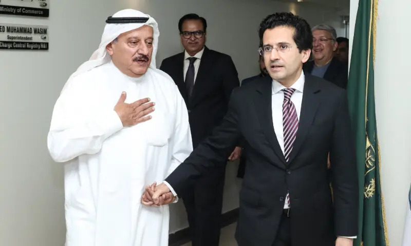 Pakistan secures diesel, jet fuel from Kuwait