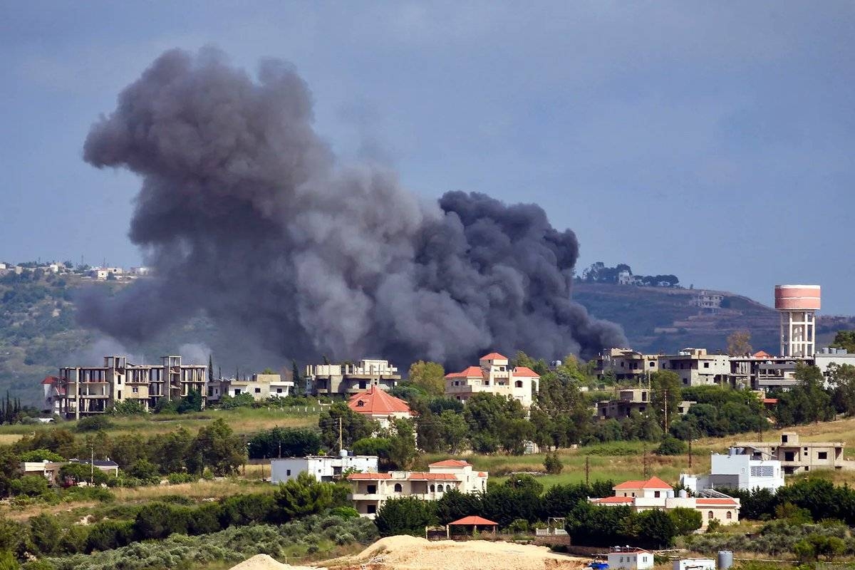 Israeli strikes target southern Lebanon towns
