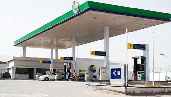 Pakistan faces looming fuel shutdown crisis