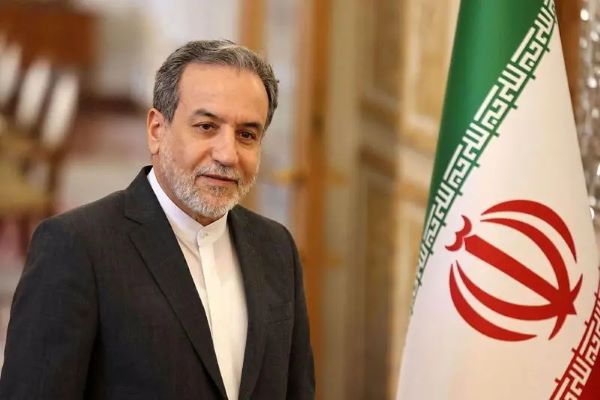 Iranian FM Araghchi to Visit Pakistan for Peace Talks
