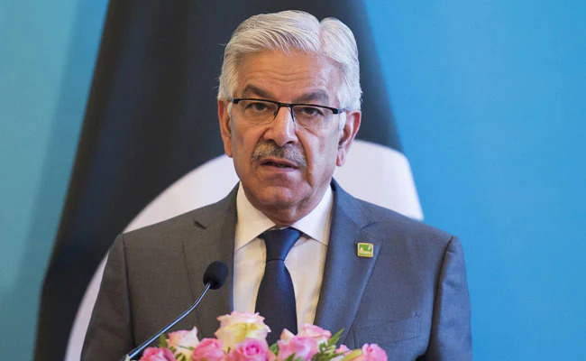 Pakistan Key Player in Iran-US Talks, Asif Warns India