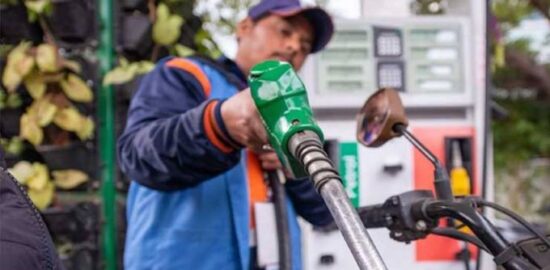 پاکستان میں پٹرول پر ٹیکس