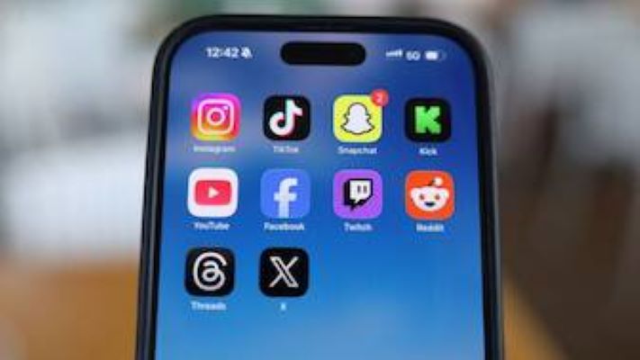 EU Social Media Ban Proposal Could Arrive This Summer