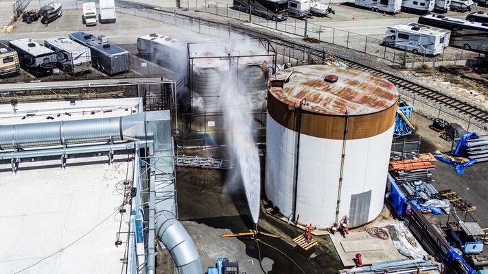 Southern California Chemical Leak Forces Evacuation of 44,000 Residents