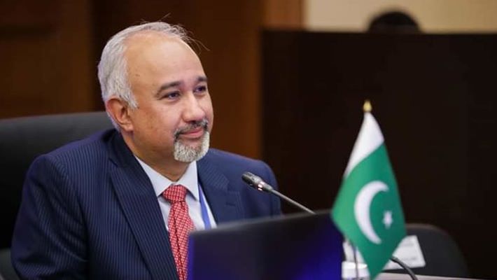 پاکستان روس سے تیل اور گیس درآمد پر غور کر رہا ہے
