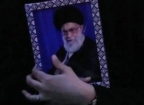 علی خامنہ ای تدفین