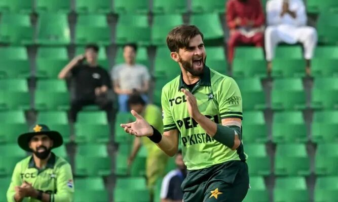 Pakistan vs Australia Third ODI