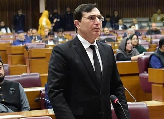 پی ٹی آئی بجٹ بائیکاٹ