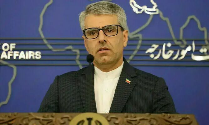 پاکستان، قطر اور عمان کشیدگی کم کرنے میں سرگرم ہیں، ایران