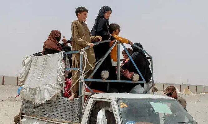 Pakistan Repatriates 525 Afghan Refugee Families