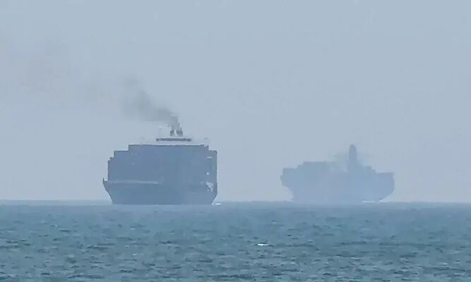 Strait of Hormuz oil tankers