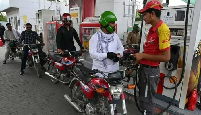 پیٹرول، ڈیزل اور چینی سستی، کئی اشیائے ضروریہ مہنگی: پی بی ایس