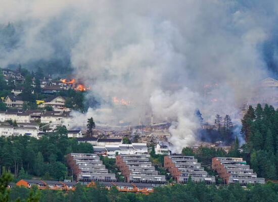Norway fire destroys
