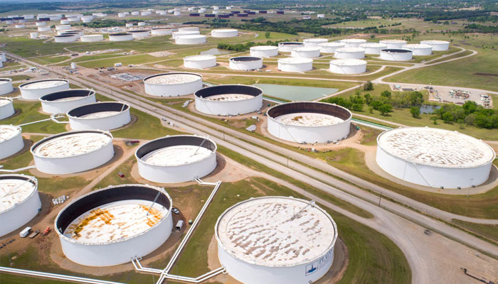 US crude oil reserves