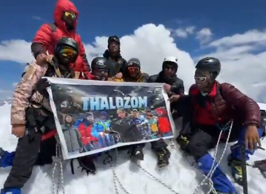 Thalo Zom Peak summit