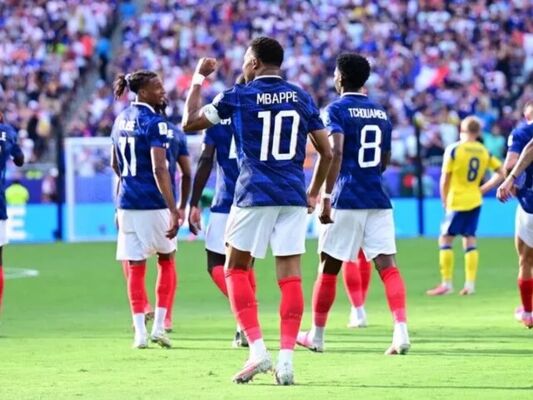 فرانس بمقابلہ سویڈن