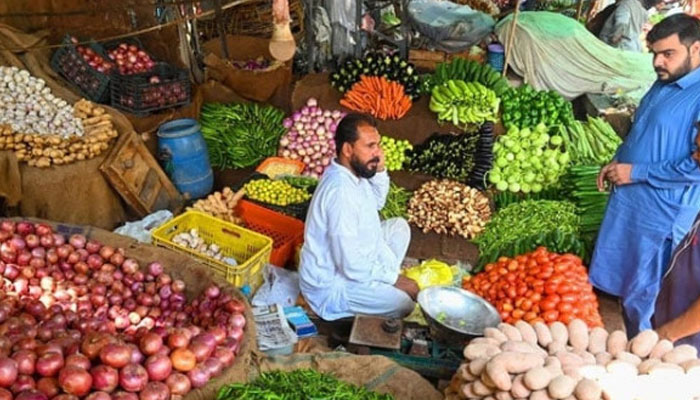 Pakistan Inflation Expected to Stay High in Early FY 2026-27: Finance Ministry Report
