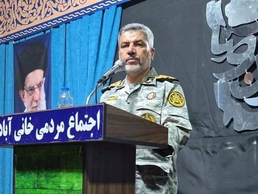 Iran Rejects US Pressure Over Hormuz Reopening