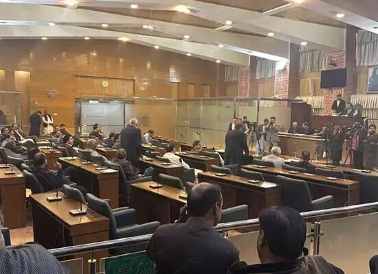 مسلم لیگ ن آزاد کشمیر مخصوص نشستیں