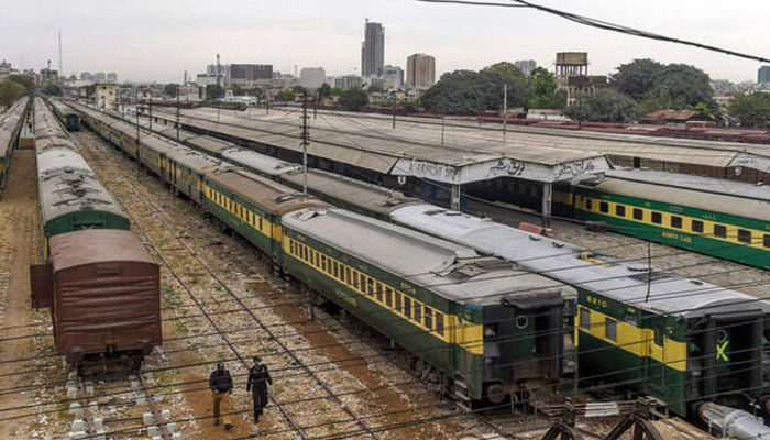 Pakistan Railways Police Recover Stolen Railway Material Worth Millions in Karachi