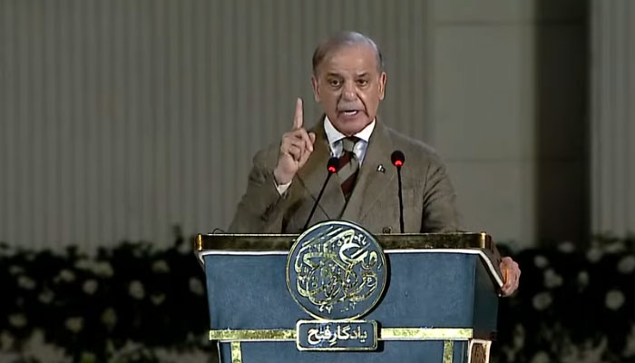 PM Shehbaz Says Pakistan’s Water Is a Red Line for India
