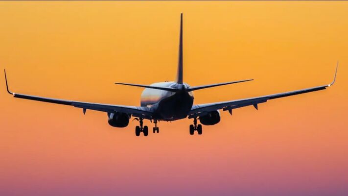 Pakistan Extends Airspace Ban on Indian Aircraft