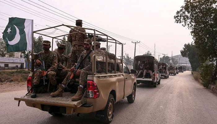 قلات میں سکیورٹی فورسز کی کارروائی، 5 دہشتگرد ہلاک، 23 مغوی بازیاب