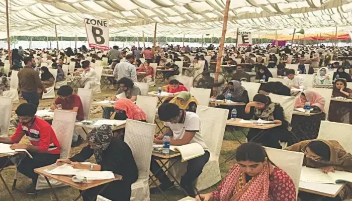 MDCAT 2026 امتحان آج، 1 لاکھ 38 ہزار سے زائد امیدوار شریک