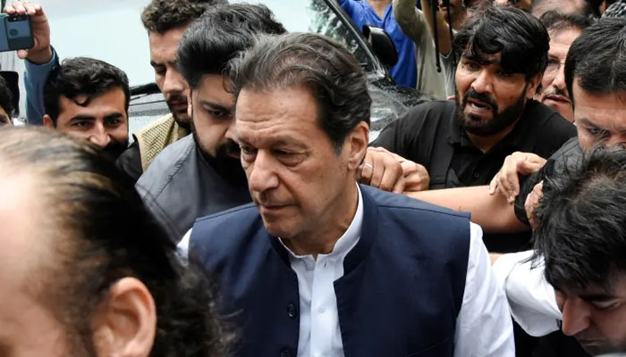 اڈیالہ جیل میں عمران خان کا طبی معائنہ، خصوصی میڈیکل ٹیم کی آمد