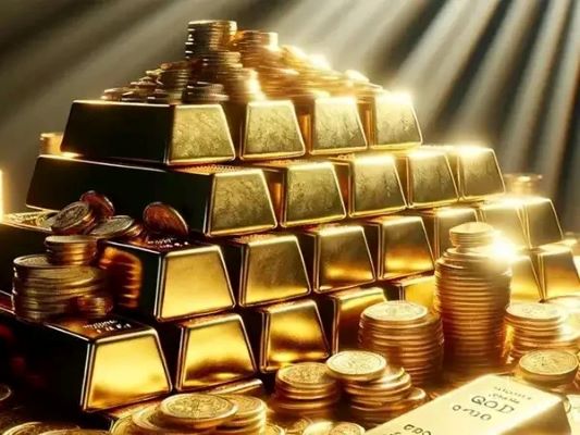 پاکستان میں سونے کی فی تولہ قیمت میں 3 ہزار 800 روپے کمی