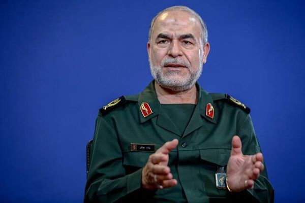 ایرانی پاسداران انقلاب کا امریکی افواج کو انتباہ