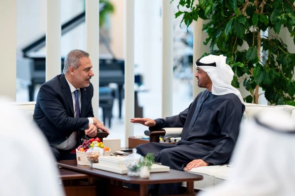 حاقان فیدان کی اماراتی صدر سے ملاقات