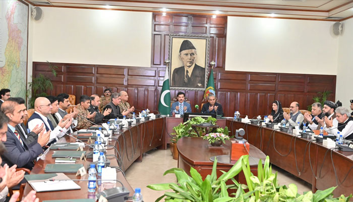 KP Apex Committee Approves Modern Weapons and Resources for Police