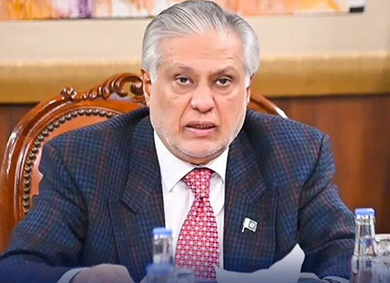Ishaq Dar on Kashmir Black Day