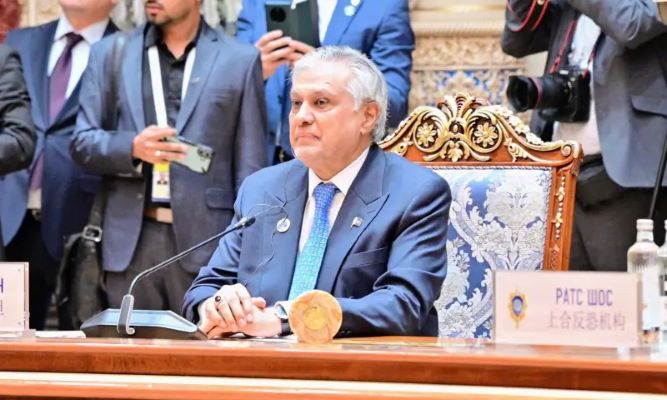 Ishaq Dar SCO meeting